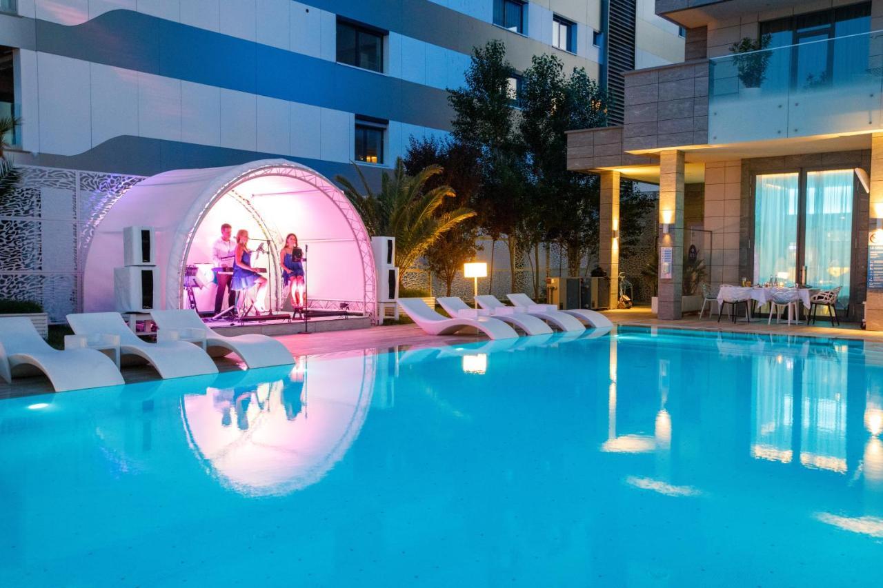 Hotel Opera Mamaia Extérieur photo