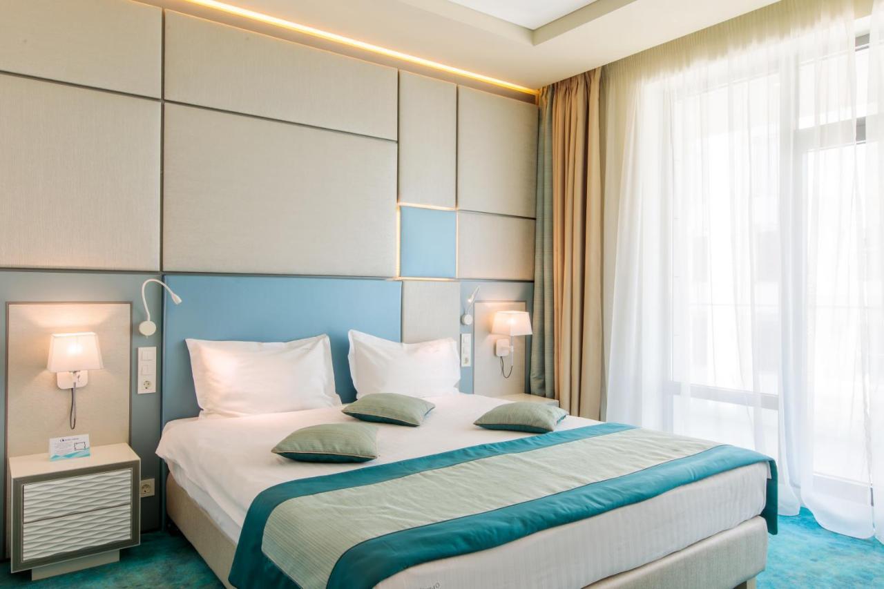Hotel Opera Mamaia Extérieur photo
